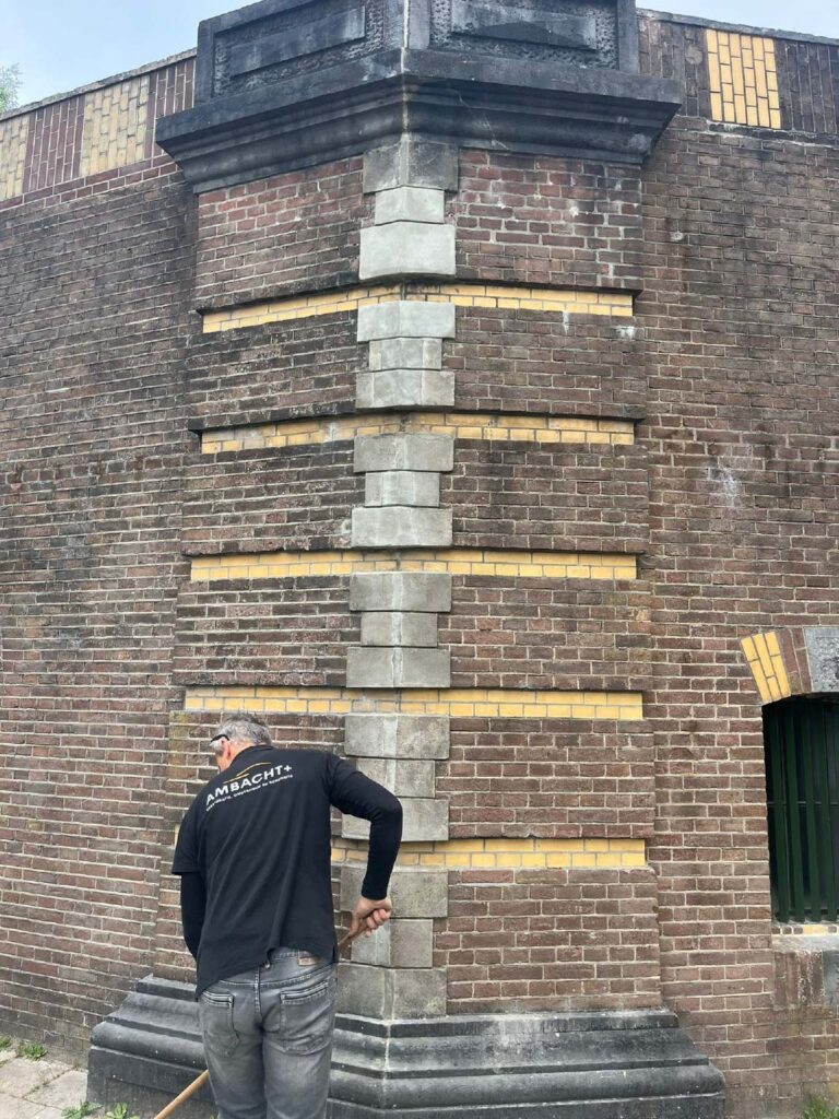 Restauratie onderhoud renovatie project Ambacht Plus fort